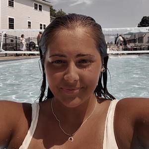 Meet your Posher, Jordyn